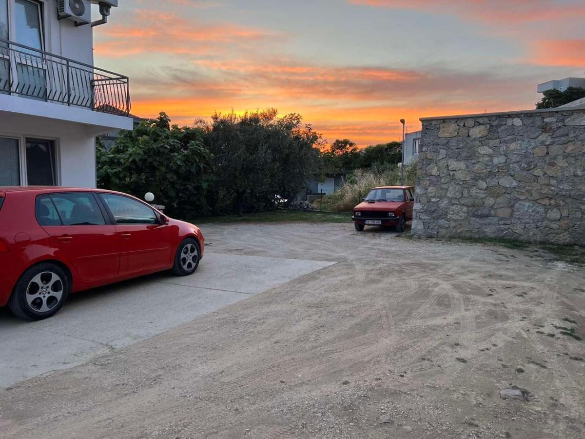 Kasneci Vendégház Ulcinj
